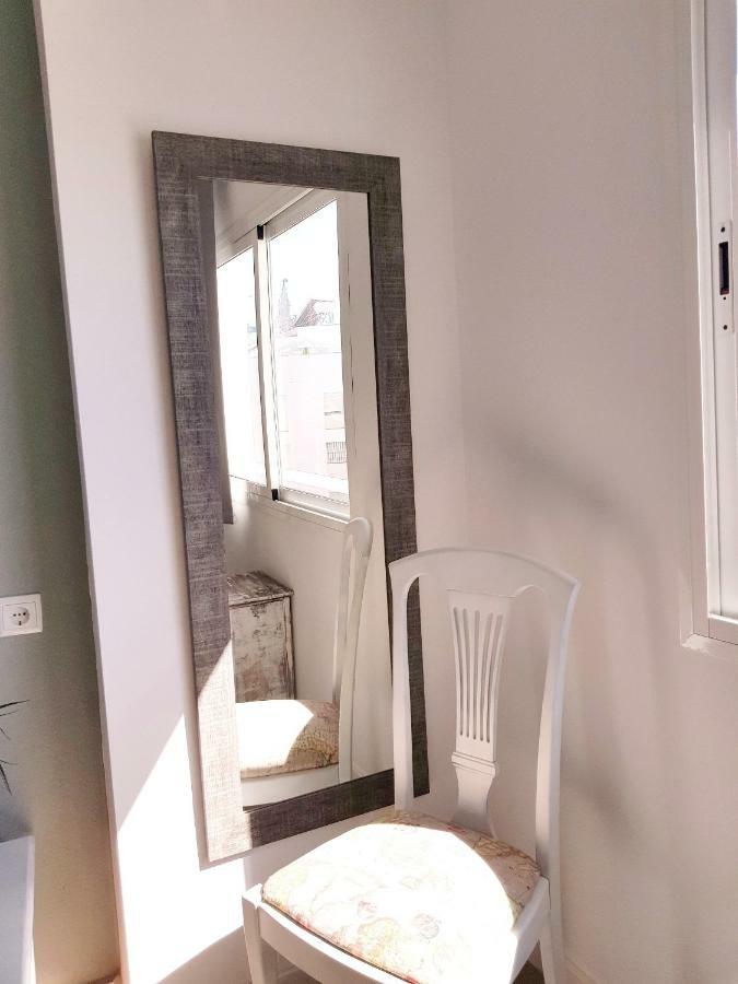 Calle Adolfo Cuellar Apartment Seville