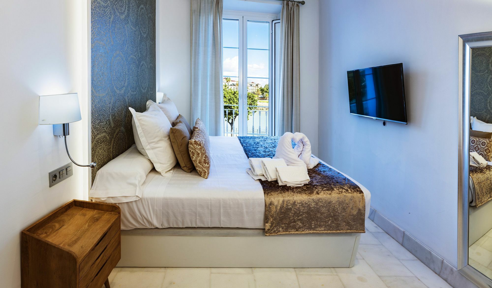 Apartment Betis 7 Luxury Boutique *