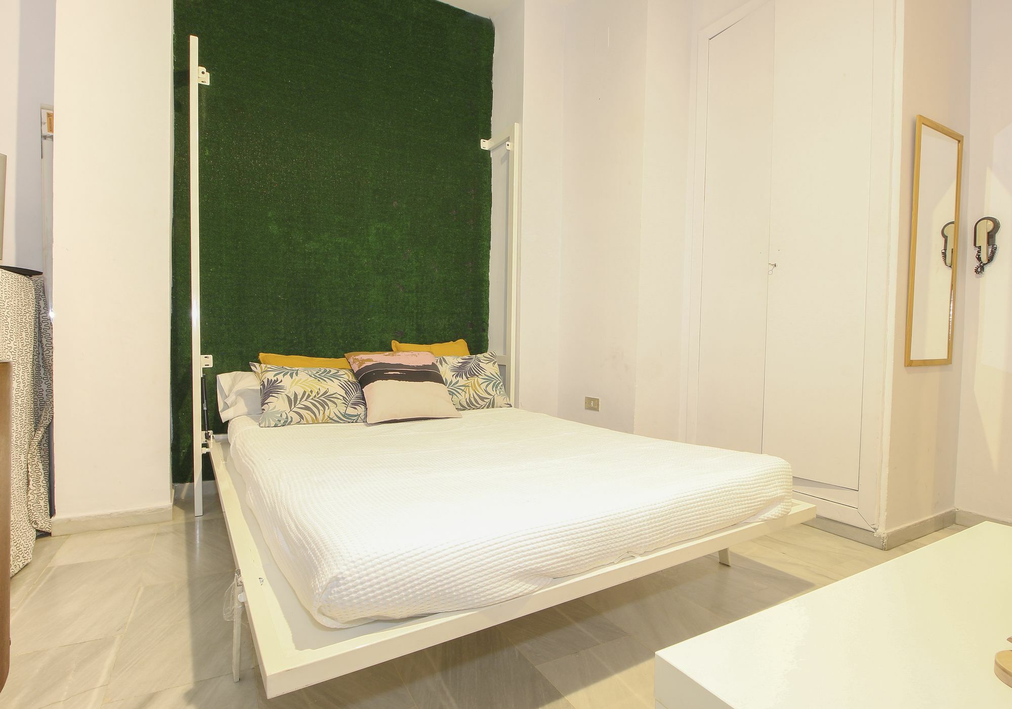 Apartment Deluxe In Altozano-triana