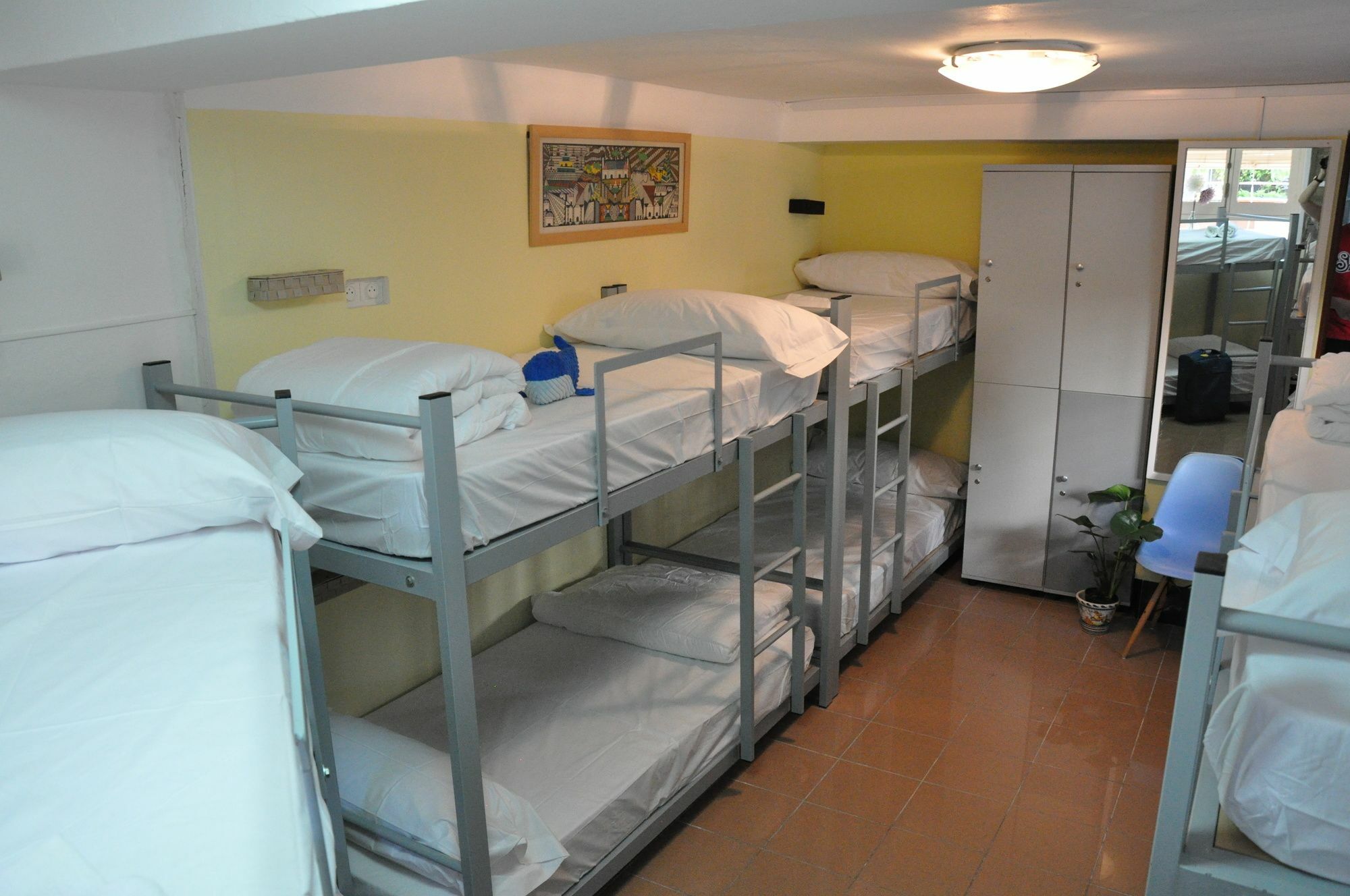 Hostel Lemon Garden *