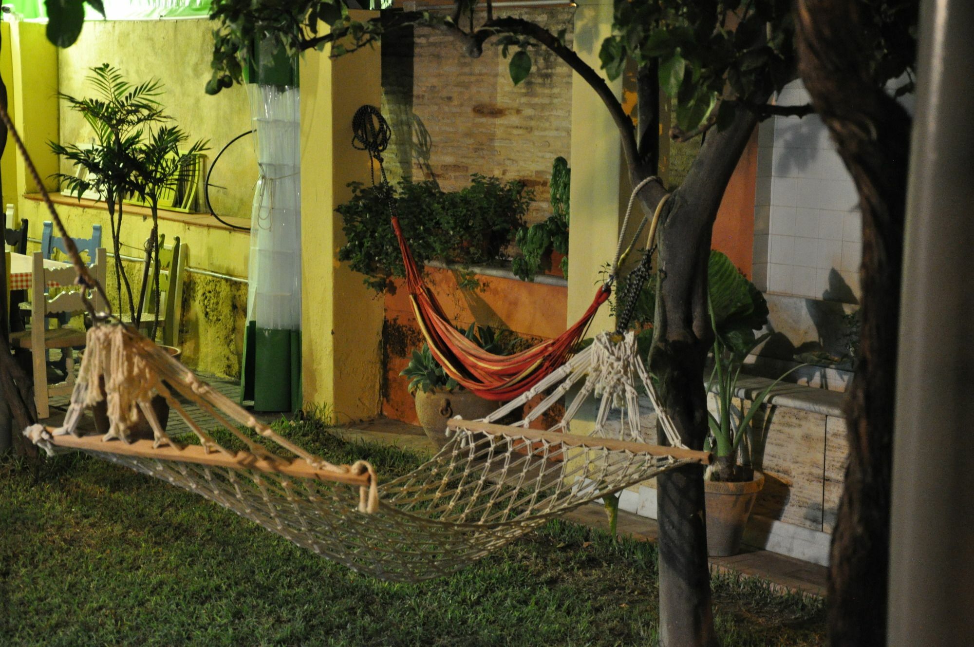 Lemon Garden Seville
