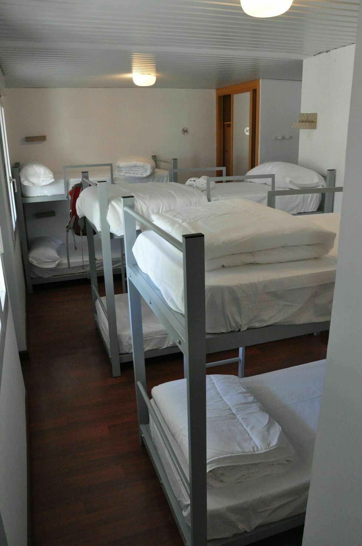 Lemon Garden Hostel *