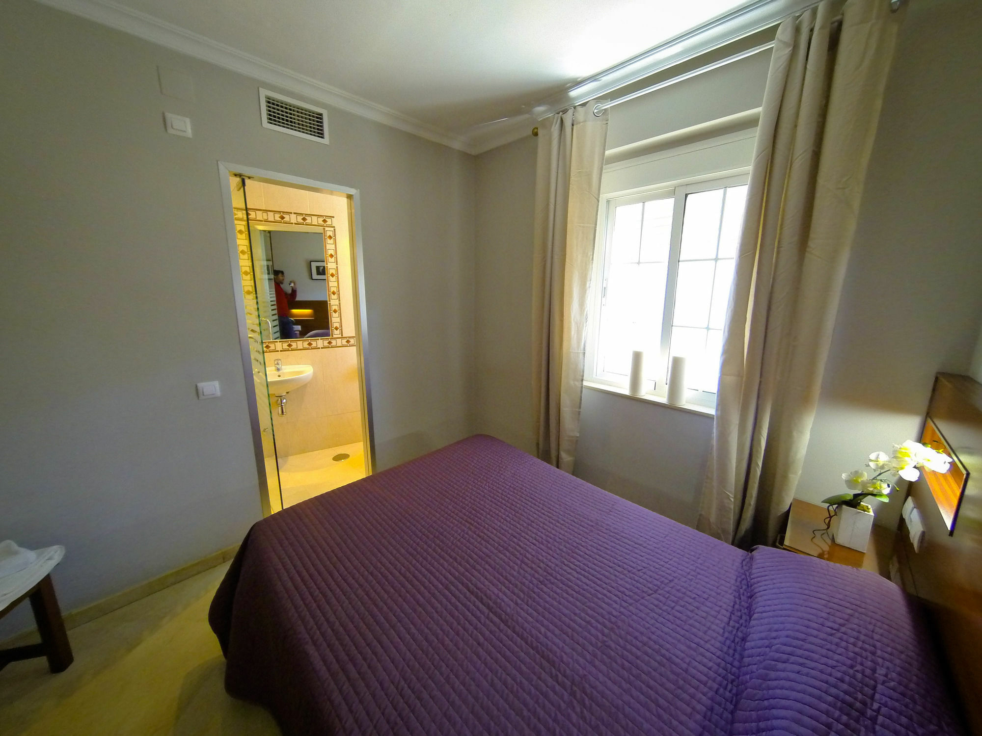 La Muralla Guest house Seville
