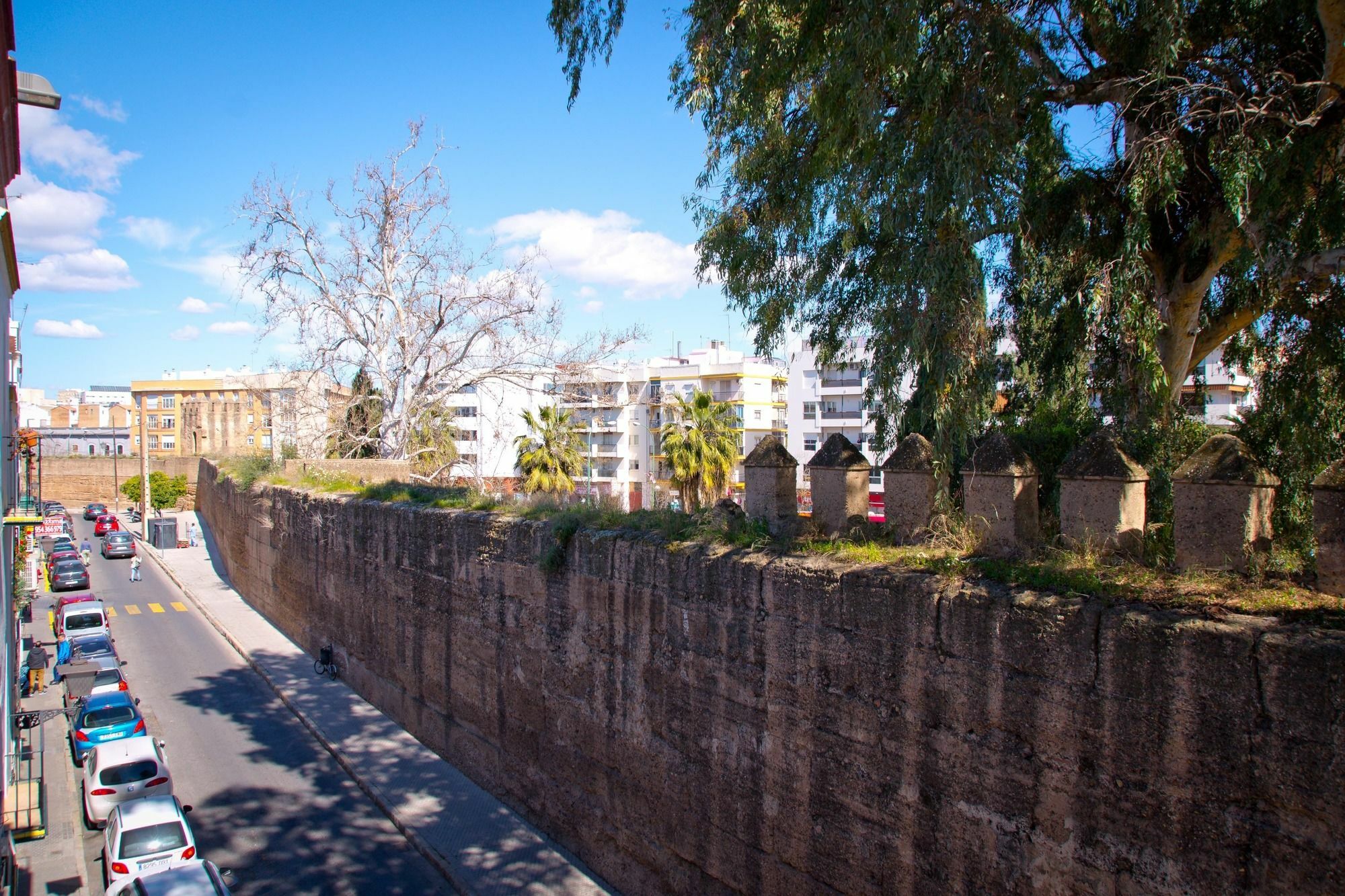 Guest house La Muralla *