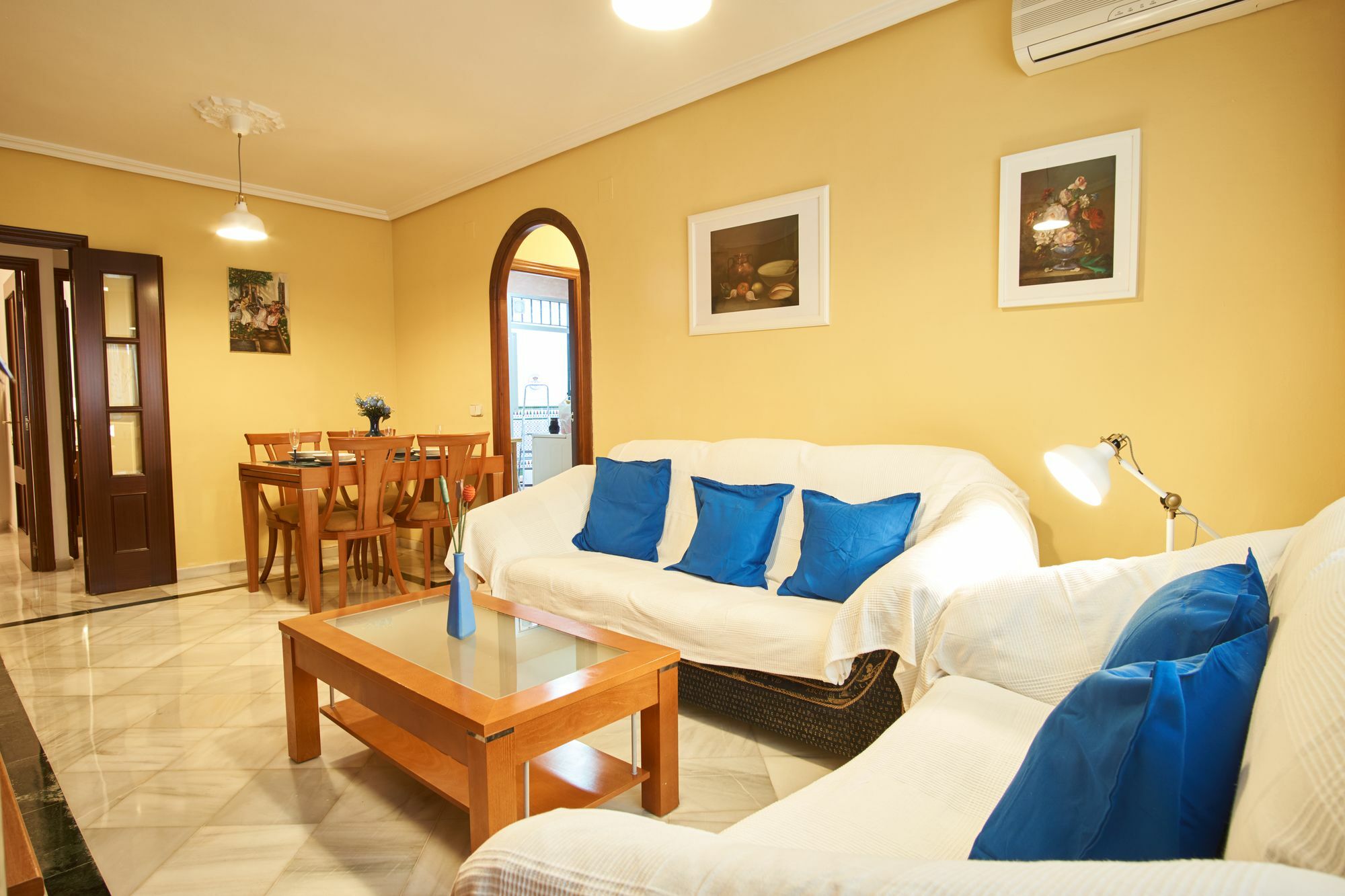 Apartment Amplio En Casco Historico *