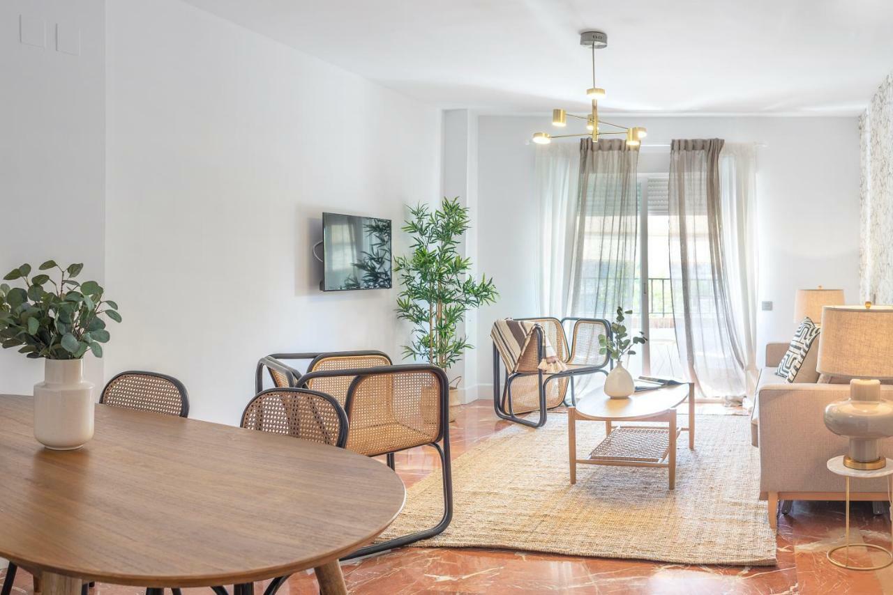 Alterhome Reina Mercedes Seville