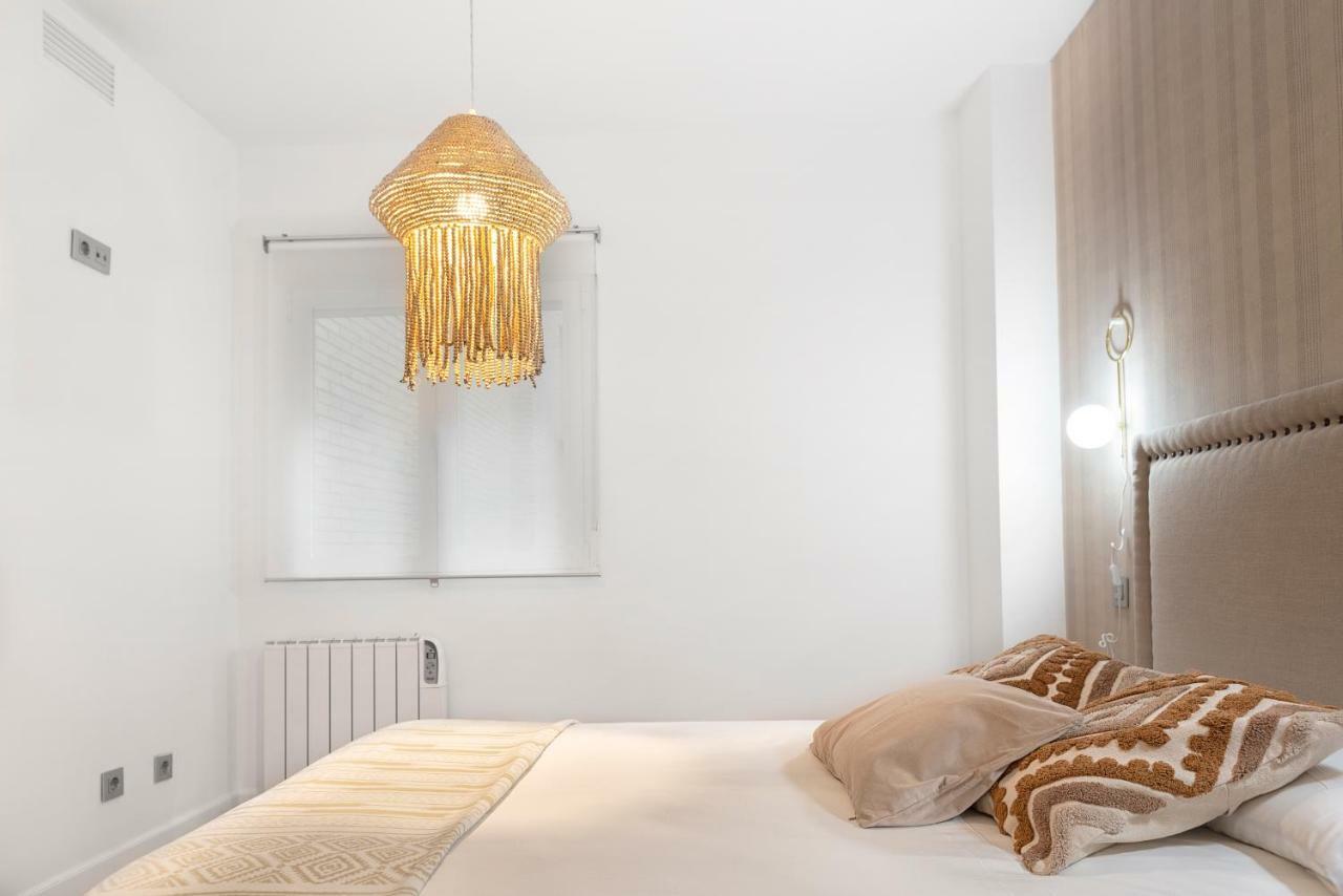 Alterhome Reina Mercedes Apartment *