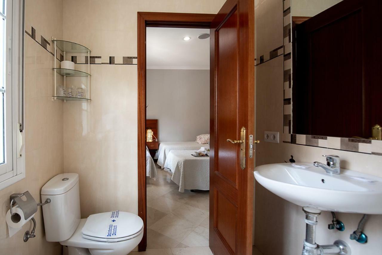 Guest house La Muralla *
