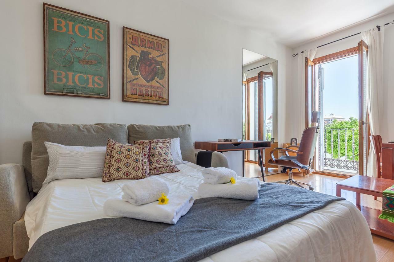 Apartment Fantastico Con Vistas Calle Betis