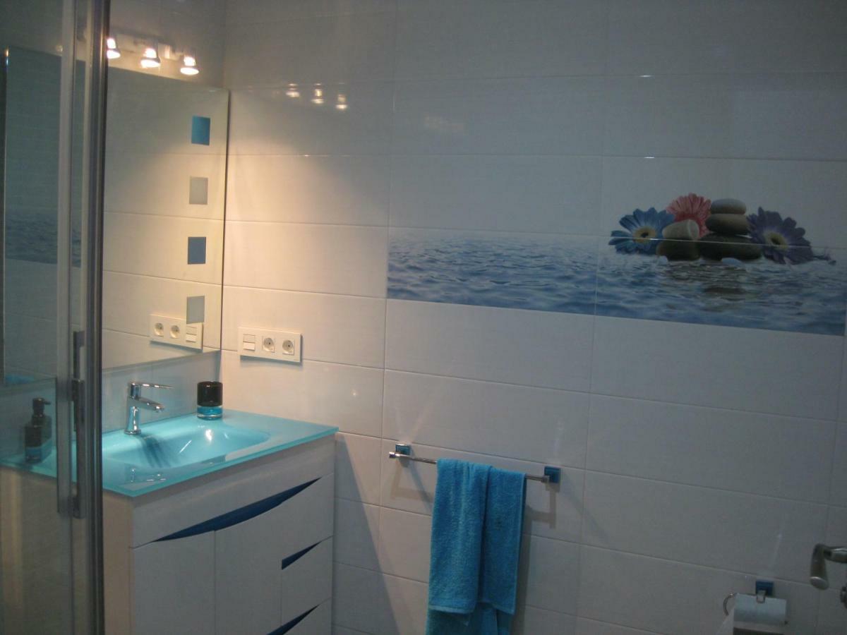 Homestay Beds Triana *