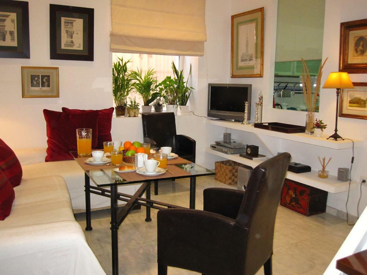 En Centro Histórico Con Parking Gratis Apartamento Sevilla