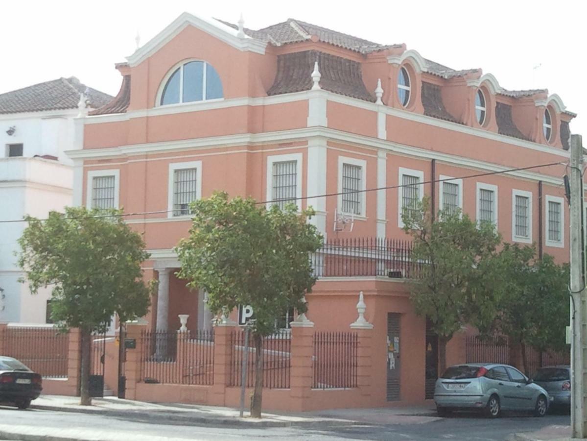 Colegio Mayor Careu - Women Only - Community Apartment