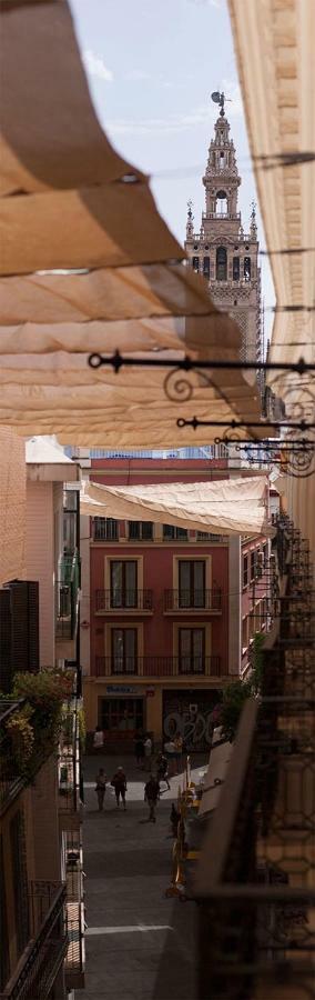 Escapada Romantica, 2 Pax, Centro Historico * Seville