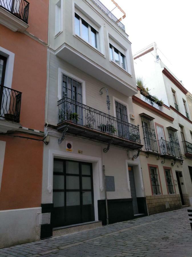 La Accesoria Del Arenal * Seville
