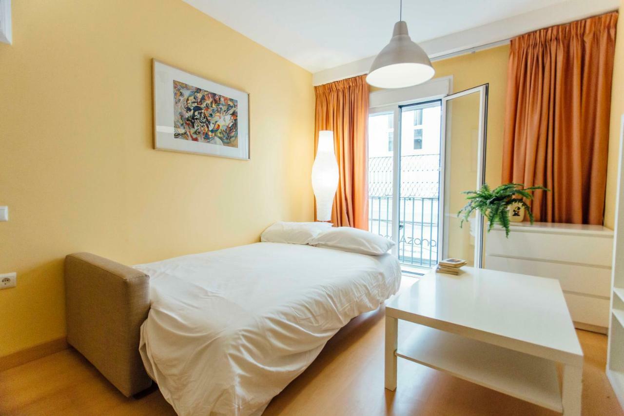 Bright And Wide 1bd 2bth- Jose Gestoso * Seville