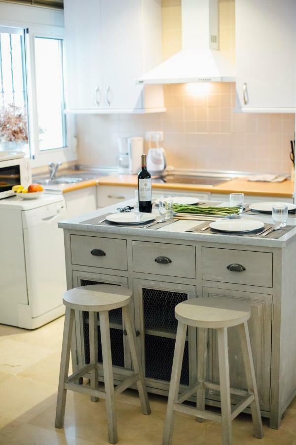 Apartment One & Lux- Lagar *