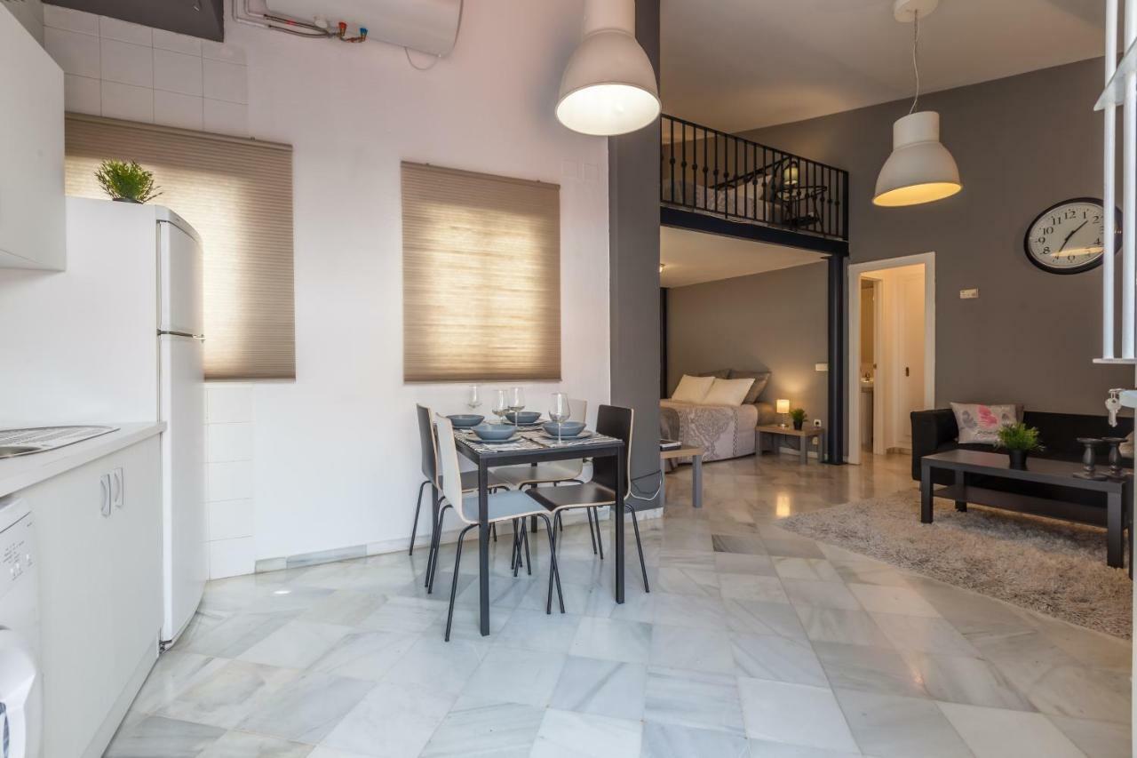 Isbilya Centro Duque Apartment *