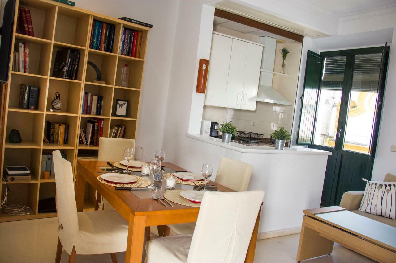 Apartment En El Corazon De Junto A La Giralda Wifi