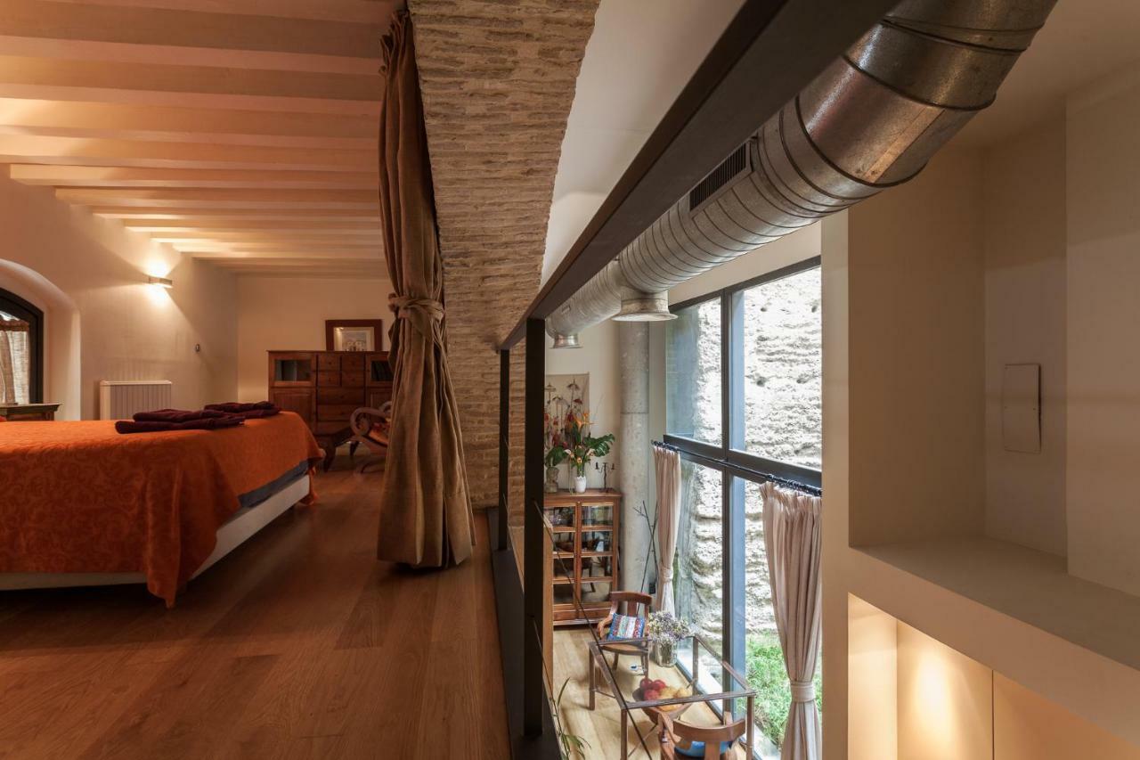 Apartment Muralla - Wall Seville