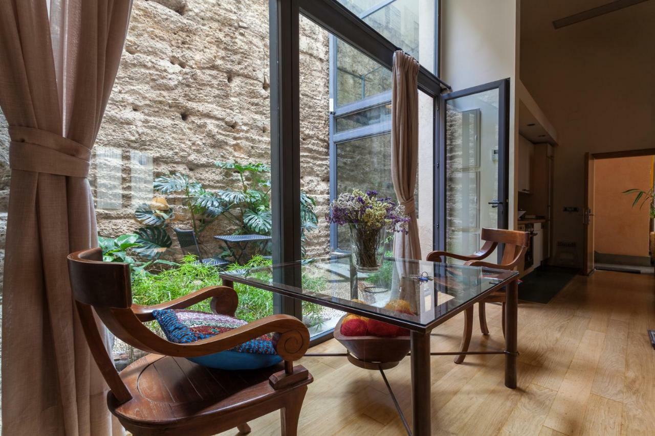 Apartment Muralla - Wall