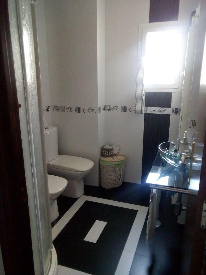 Individuales En Apartamento Compartido Seville