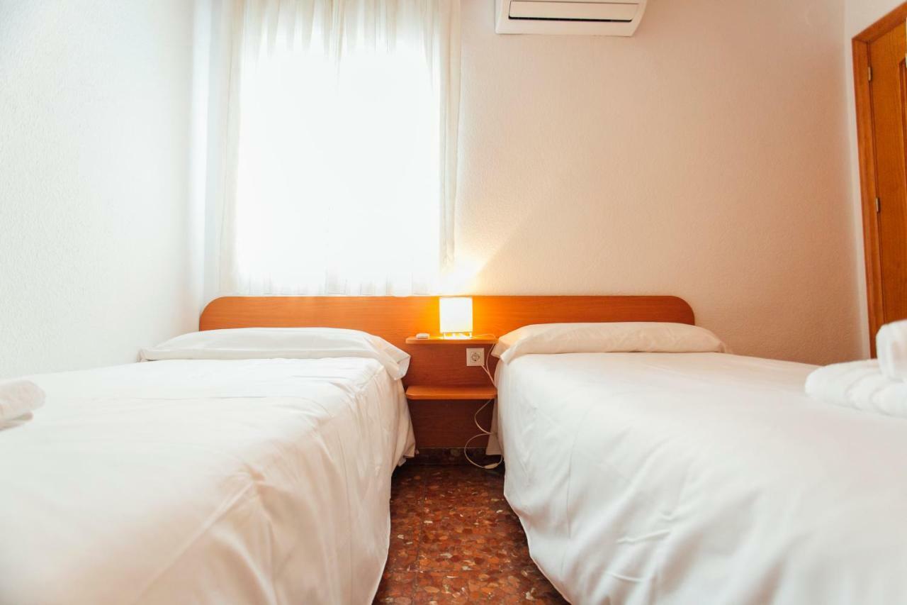 Comfortable- 2bd 1bth- Triana Apartment Seville