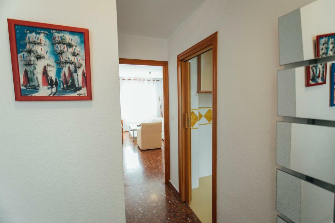 Apartment Comfortable- 2bd 1bth- Triana