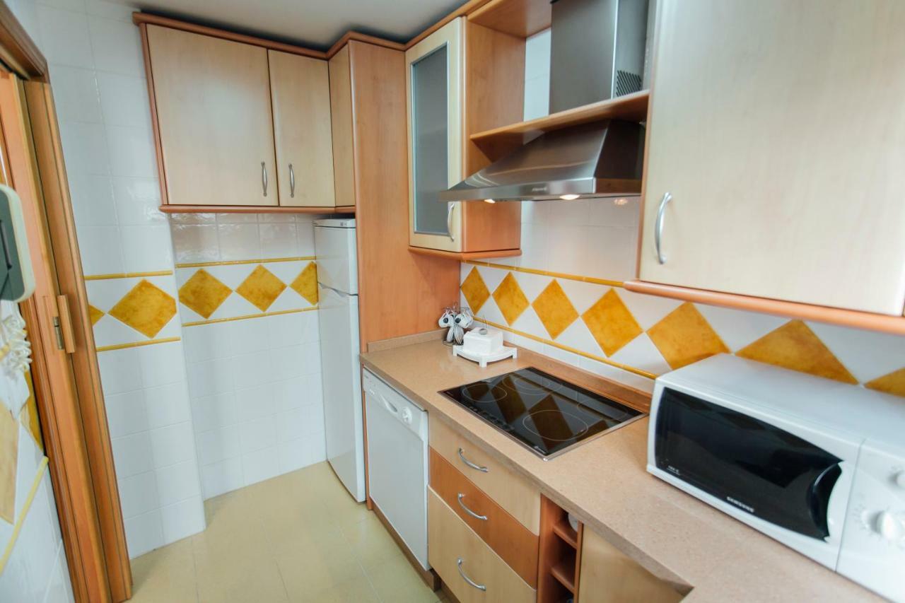 Comfortable- 2bd 1bth- Triana Apartment