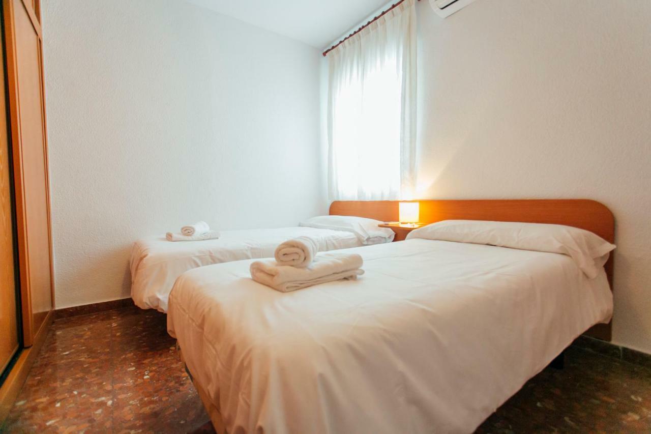 Comfortable- 2bd 1bth- Triana * Seville