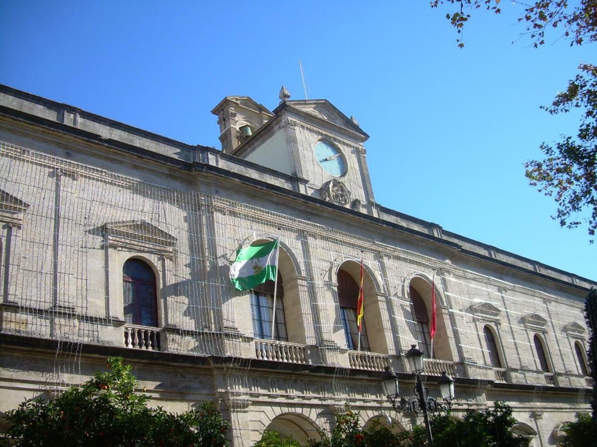 Toreros De 5 Pax Apartment *