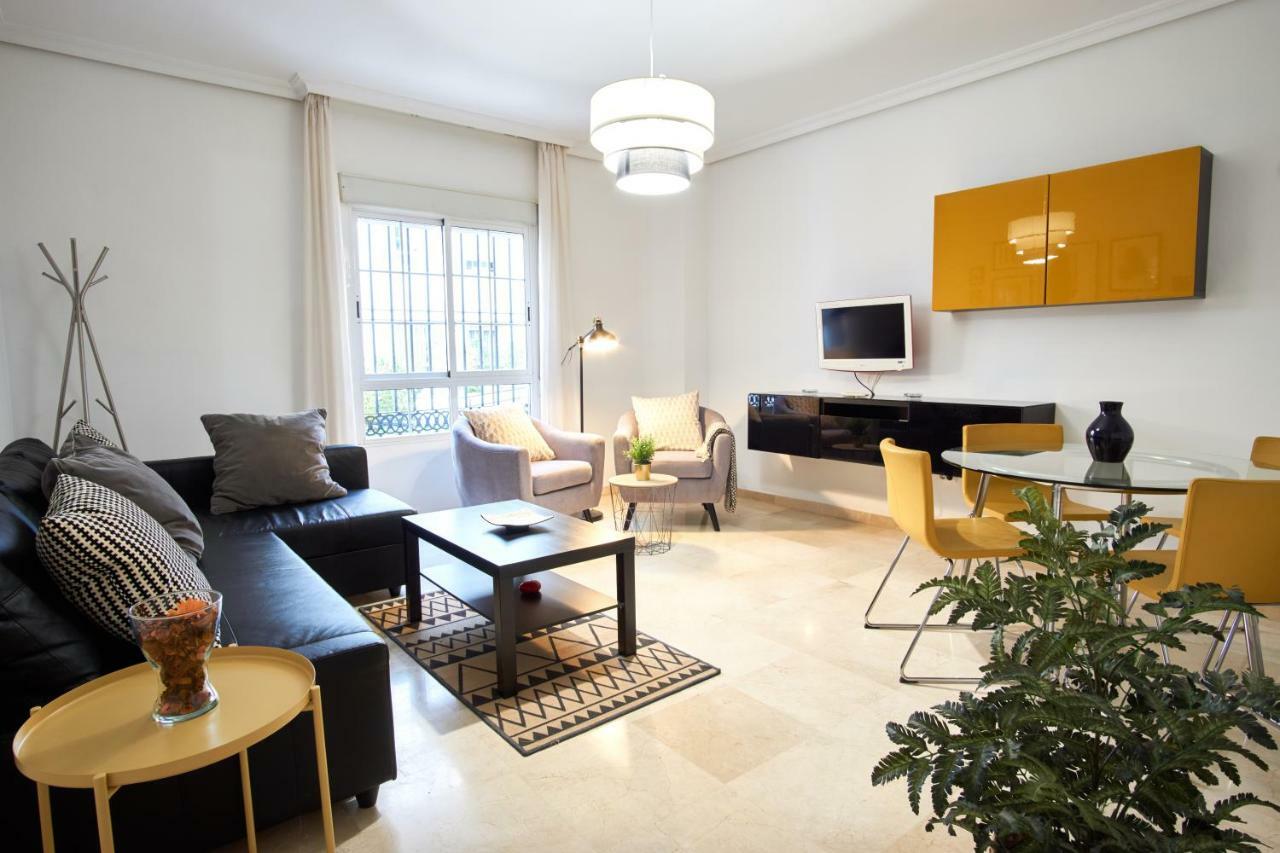 San Jacinto Triana Deluxe By Valcambre Apartment