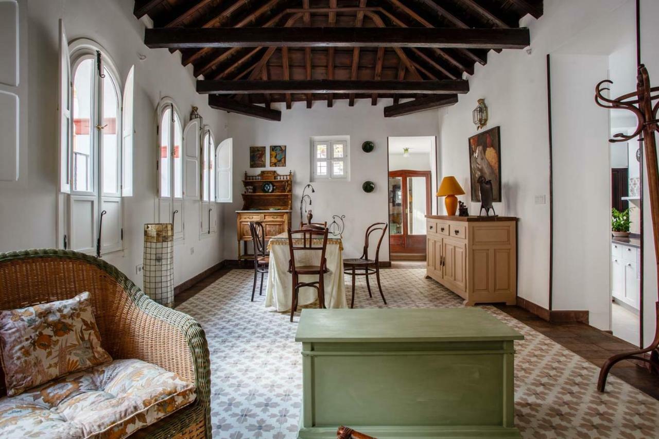 Machado 3* Seville