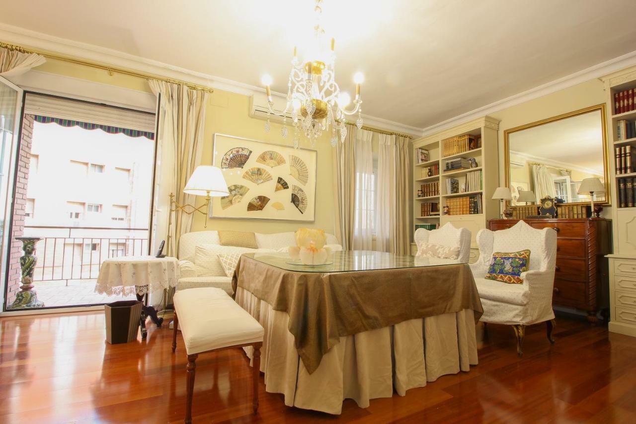 Apartamento La Feria Apartment Seville