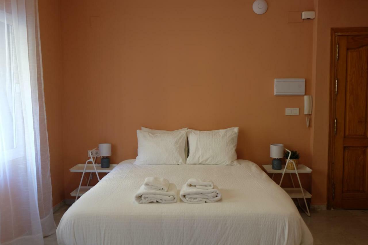 The River Townhouse Pink * Seville
