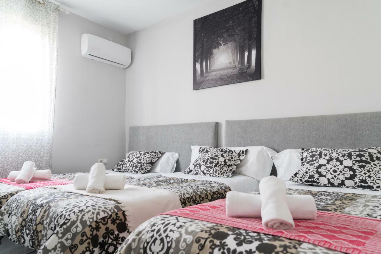 Apartment Spectacularly Updated For Large Groups! *