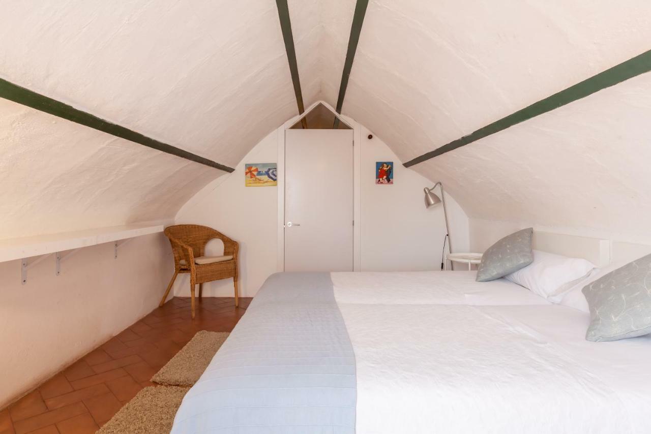 Elvira, Exclusive Pool And Gardens In The Heart Of Seville