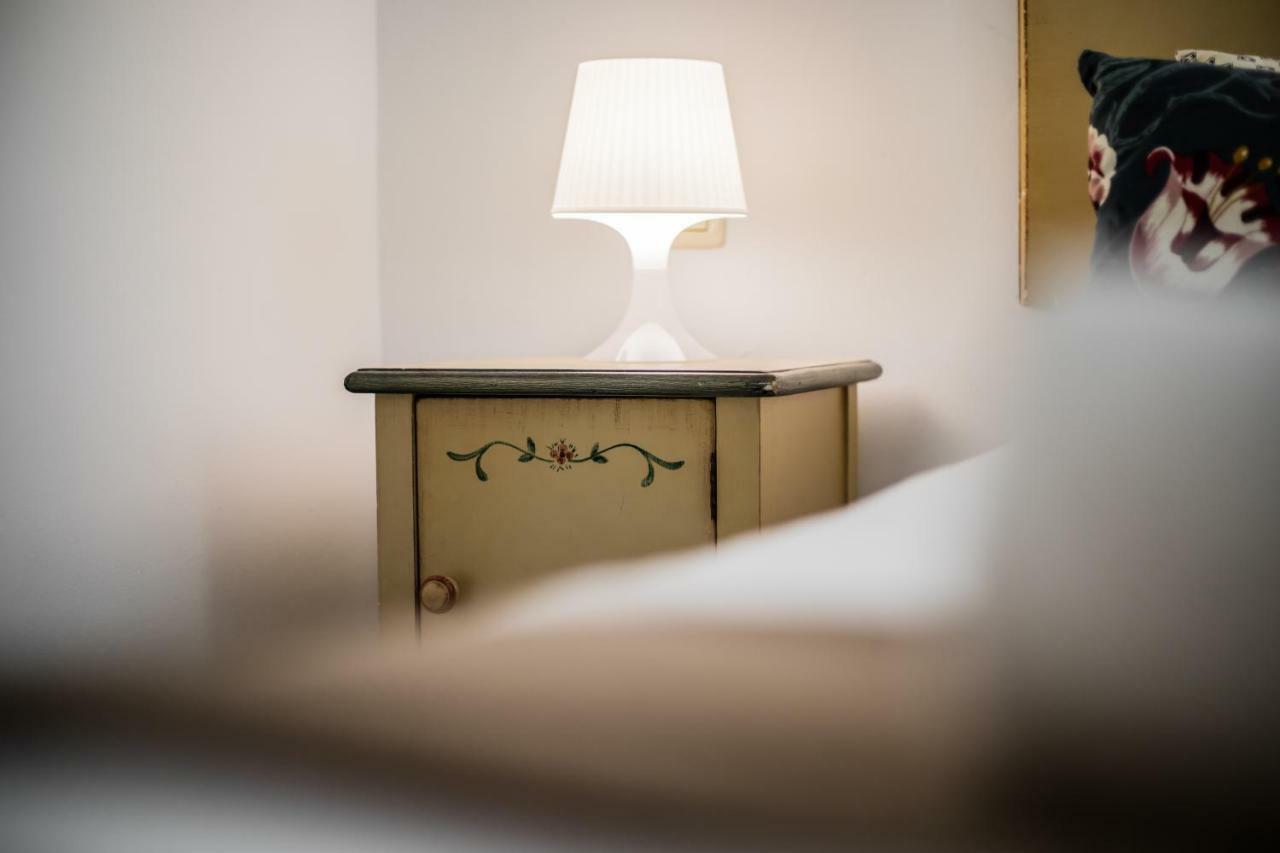 Alameda's Pearl With Parking Apartment Seville