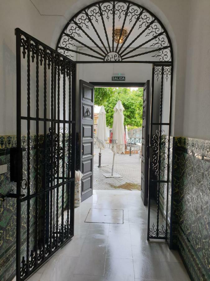 Casa Puerta De Santa Cruz * Seville