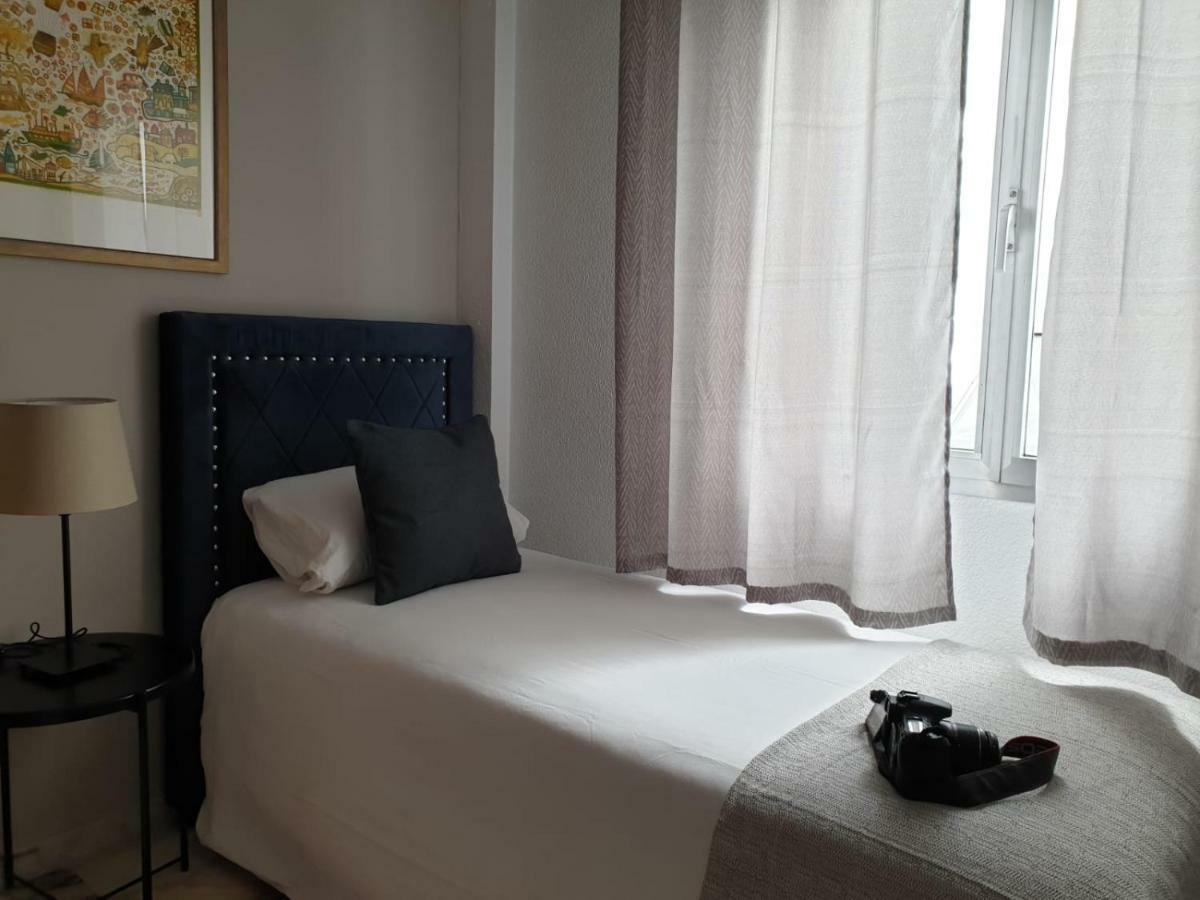 Casa Puerta De Santa Cruz Apartment *