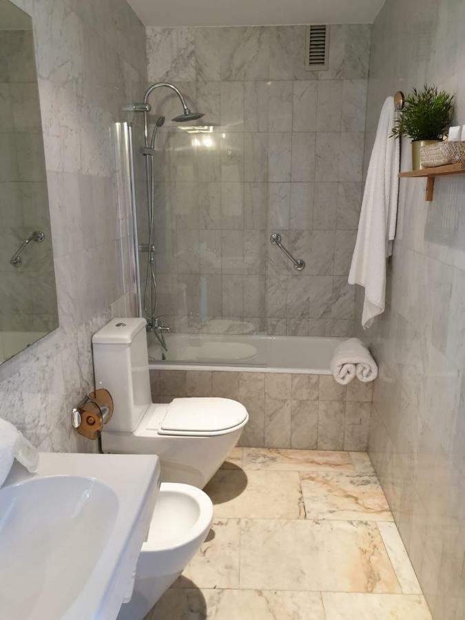 Casa Puerta De Santa Cruz Apartment *