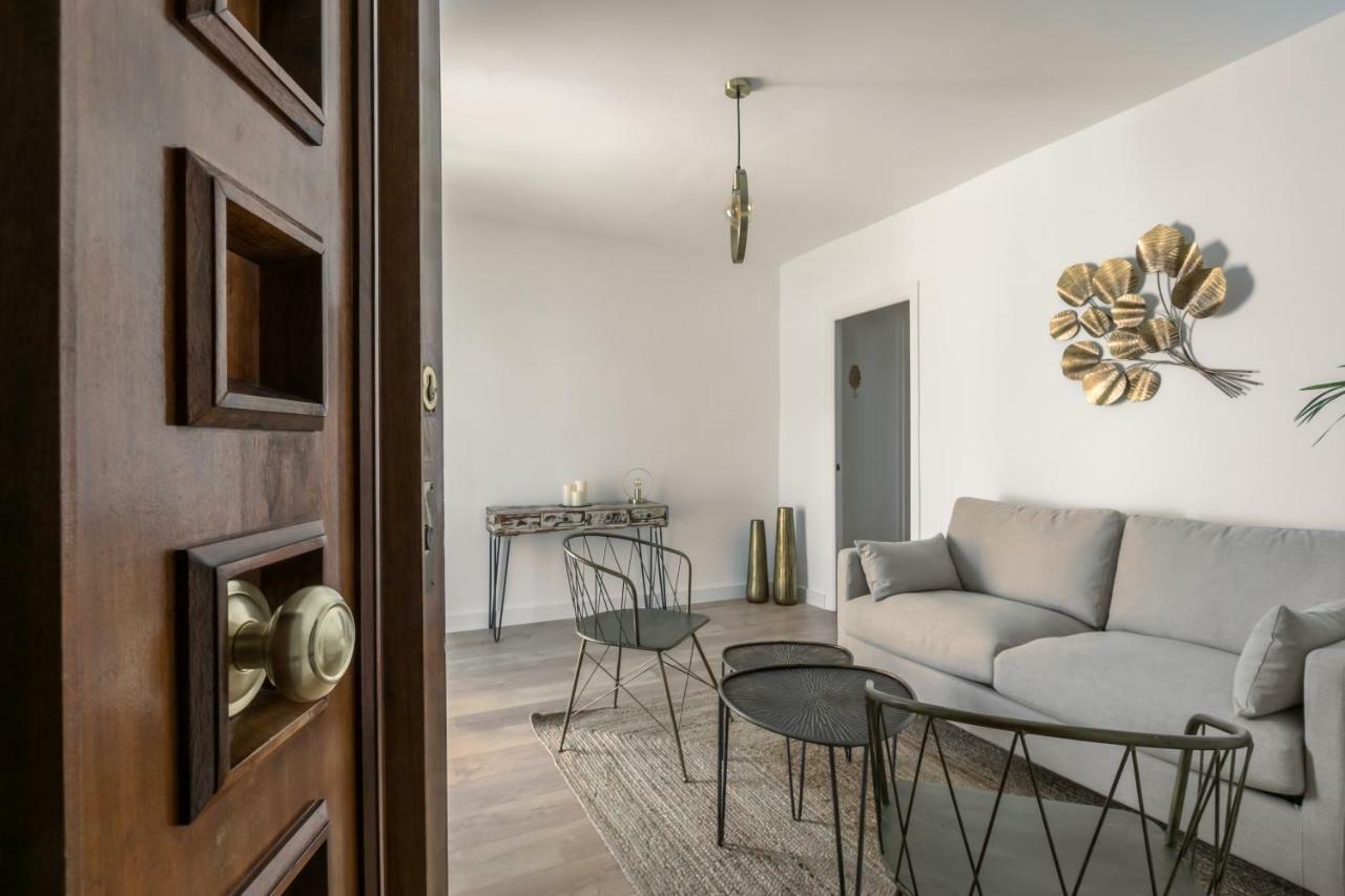 Apartment Atico En El Arenal. Real De La Carreteria Seville