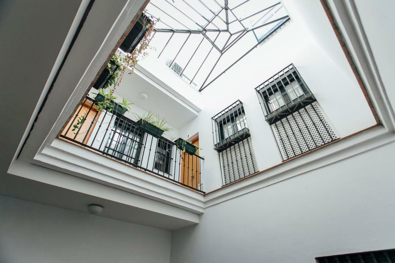 Bright Duplex W/ Terrace Apartment Seville