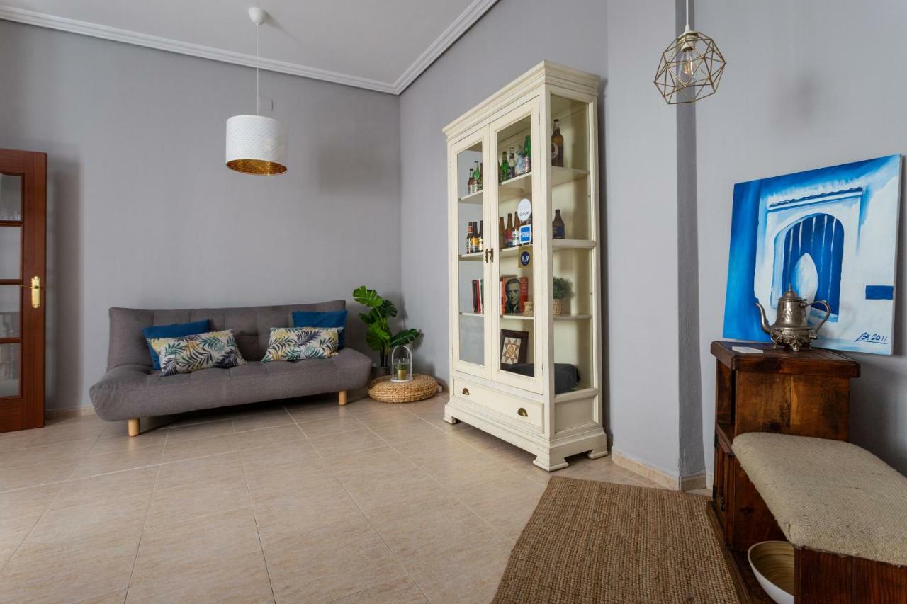 Serva La Bari Shared * Seville
