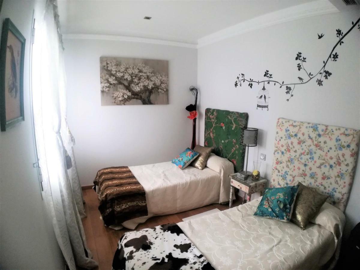 Isbilya Quevedo En Casa Palacio *