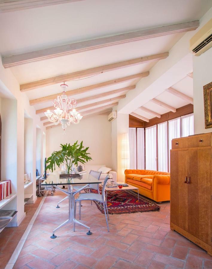 Oriental Gardens Views 2 Pax Seville