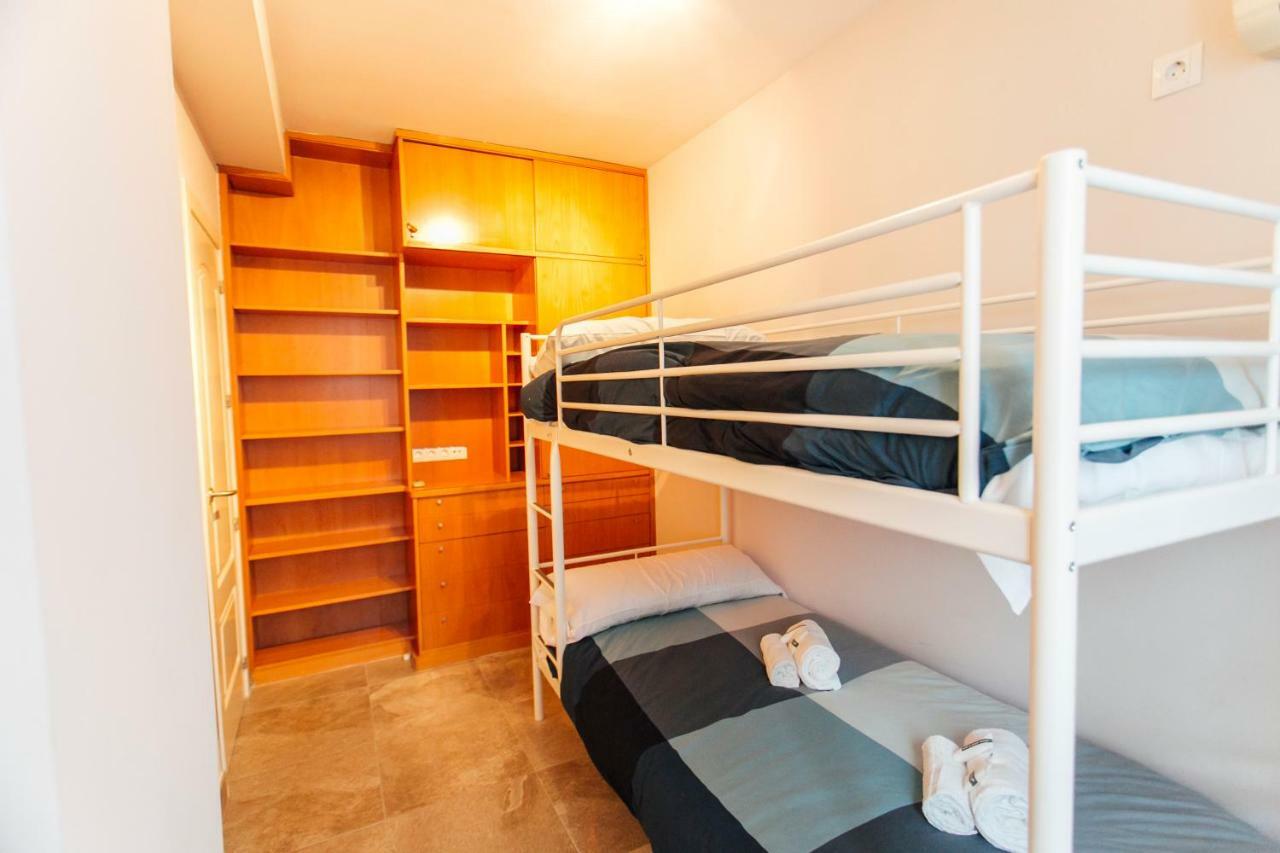 Wide And Diaphanous- 3bd 2bth- Alcazar Apartment Seville
