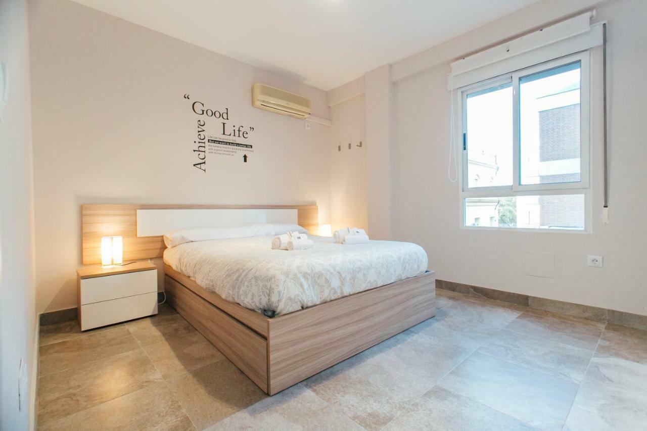 Apartment Wide And Diaphanous- 3bd 2bth- Alcazar