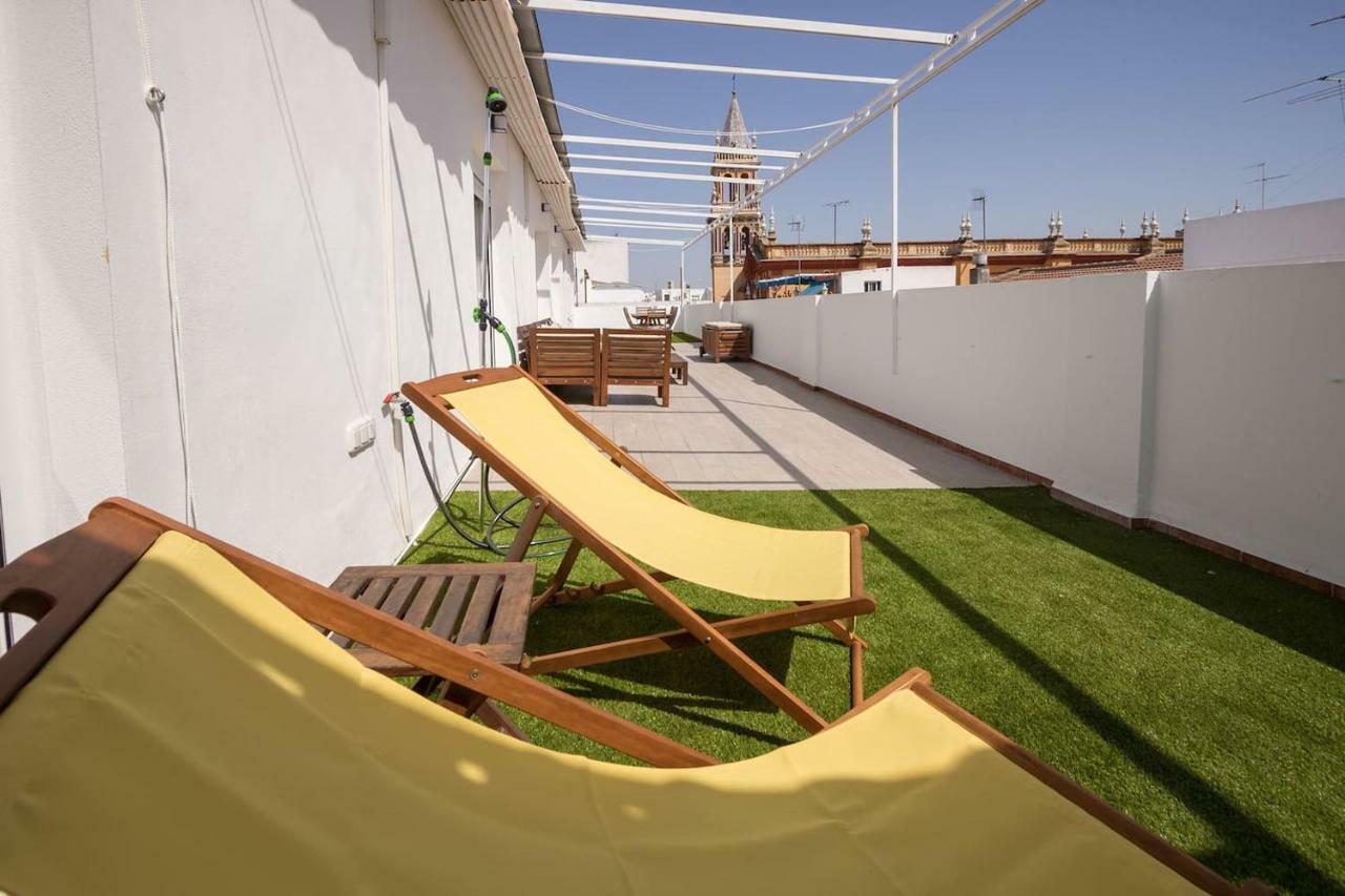 Triana Deluxe Skyview Apartment *