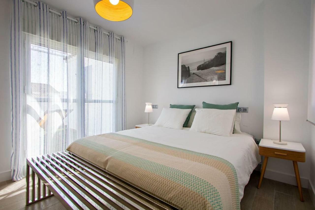 Triana Deluxe Skyview Apartment *
