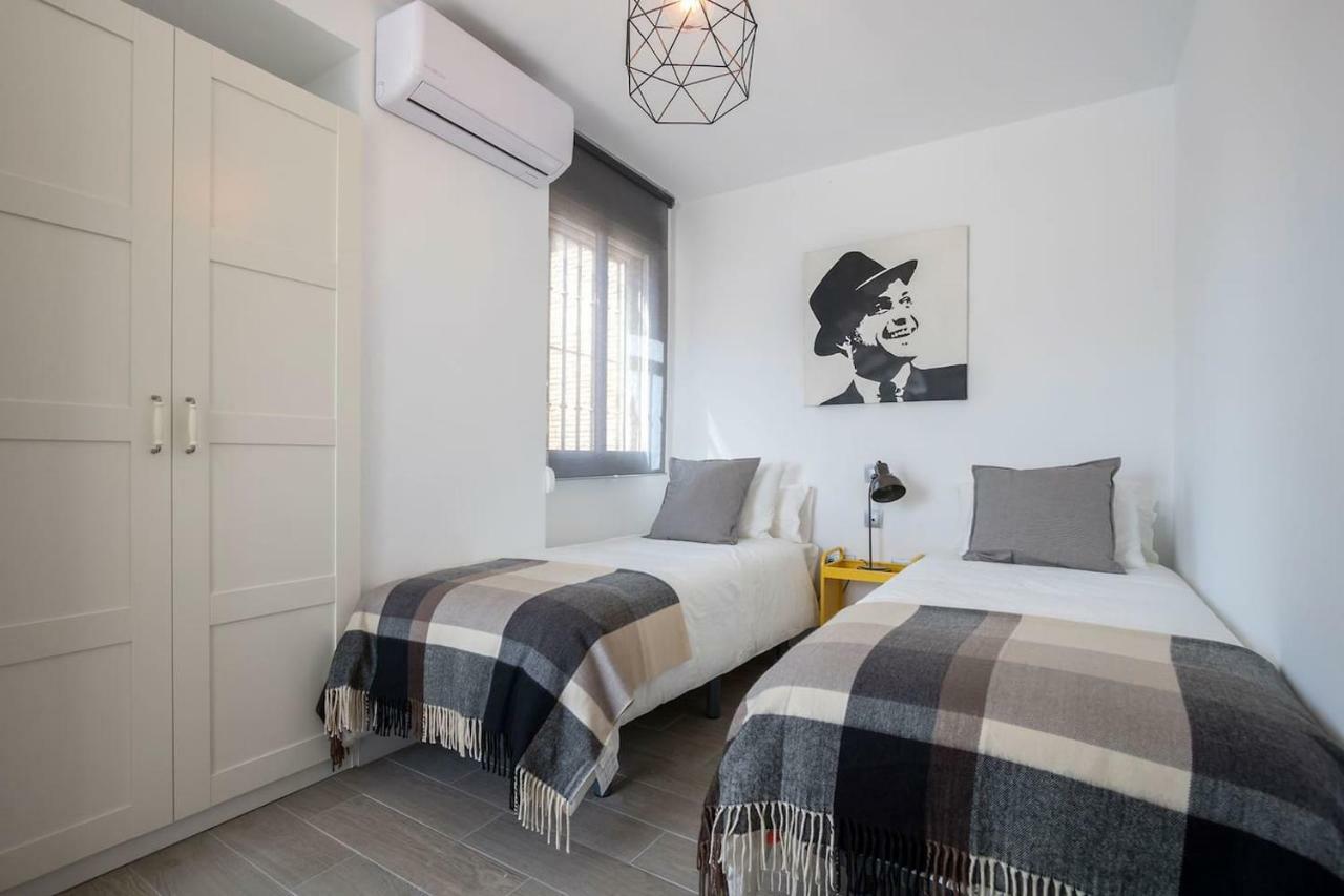 Triana Deluxe Skyview * Seville